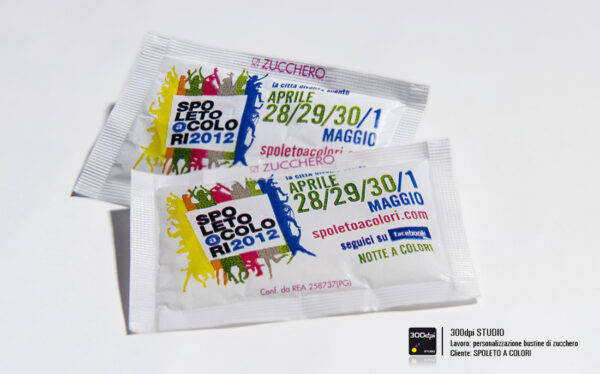 Bustine di zucchero personalizzate Spoleto a colori, consegnate a tutti i bar della città