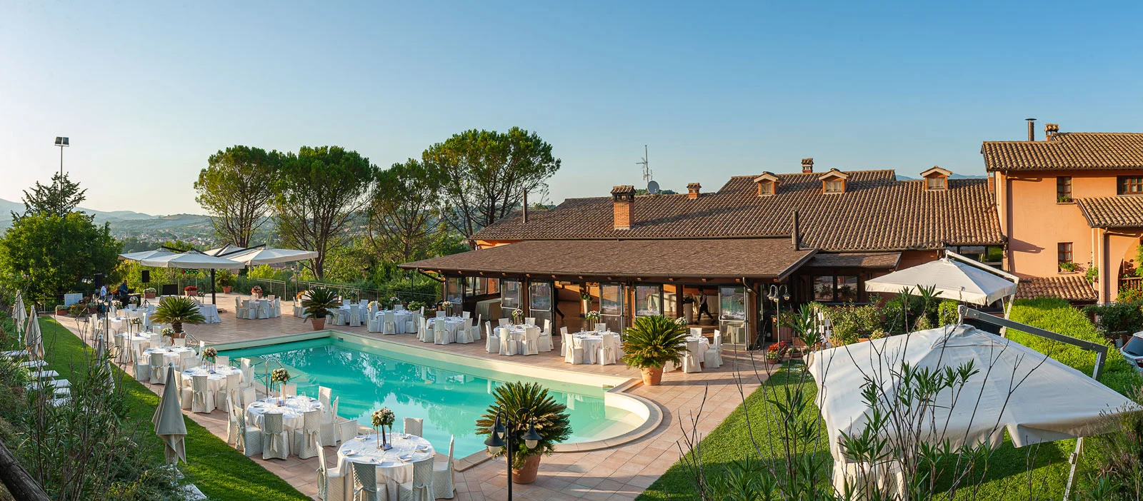 La Fattoria Spoleto: piscina esterna per matrimonio - Ristorante - Pizzeria - Albergo