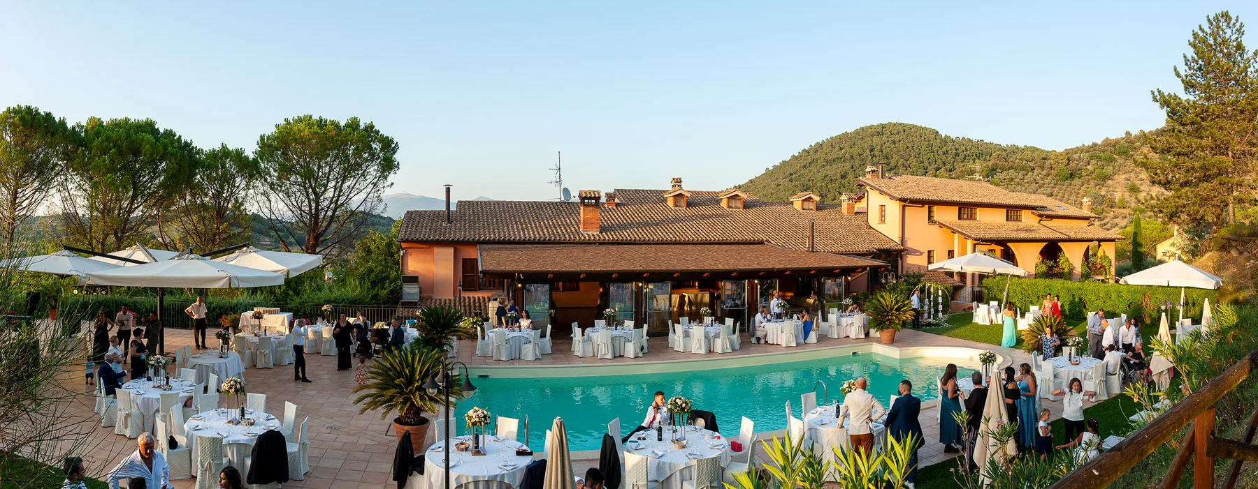 La Fattoria Spoleto: piscina esterna per matrimonio - Ristorante - Pizzeria - Albergo
