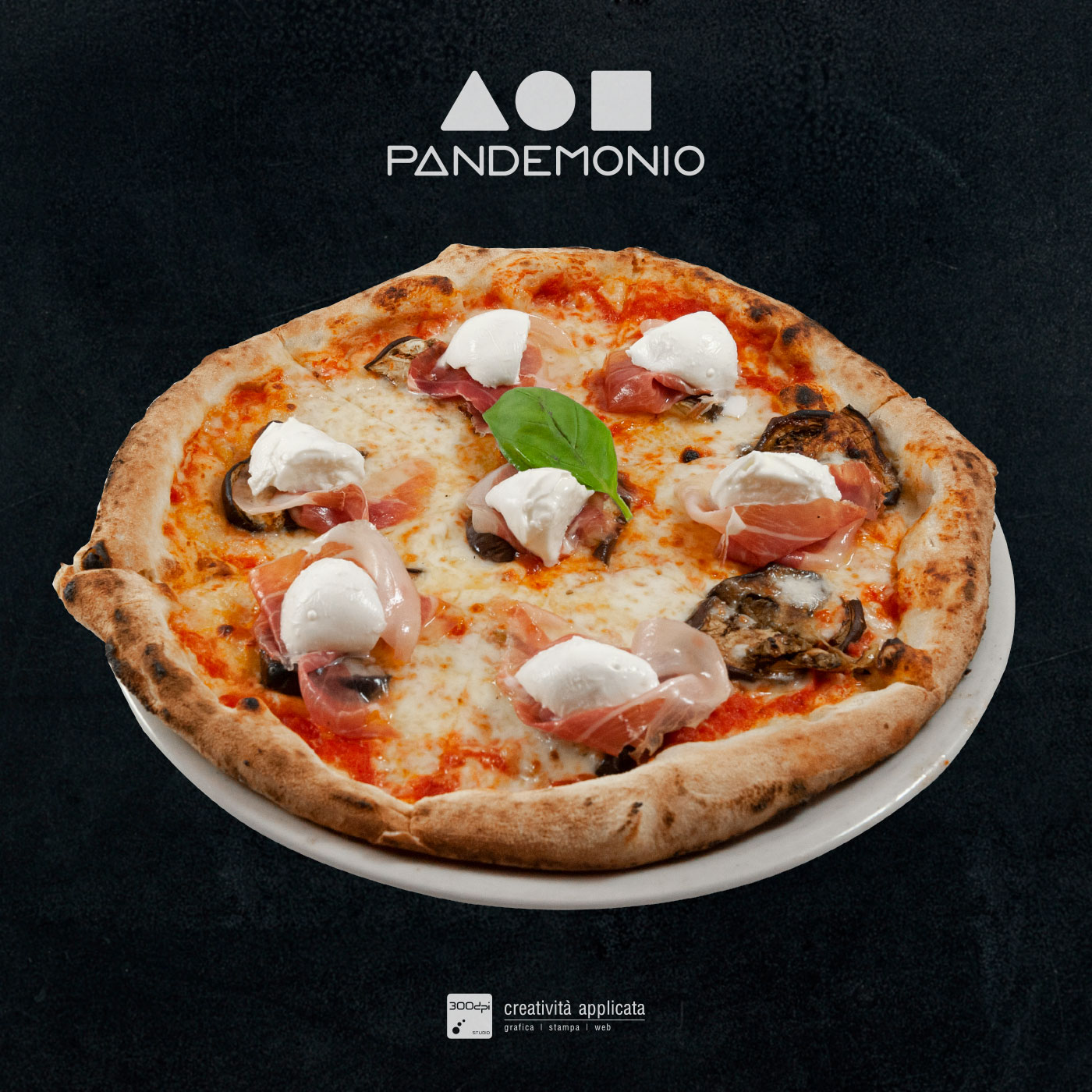 Pizza fiordilatte e prosciutto Pandemonio – 300dpi STUDIO Spoleto-Rimini