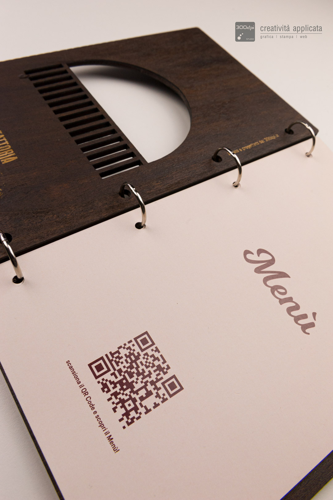 Porta menù in legno personalizzati su misura - 300dpi STUDIO