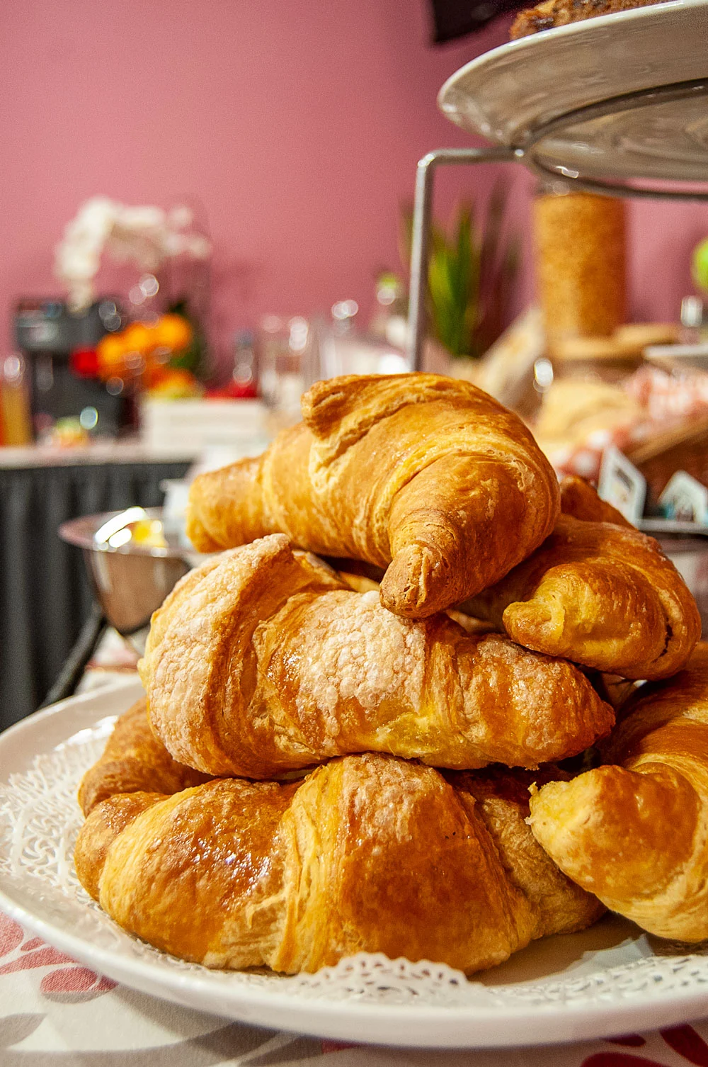 La Fattoria Spoleto: sala colazione cornetti - Ristorante - Pizzeria - Albergo