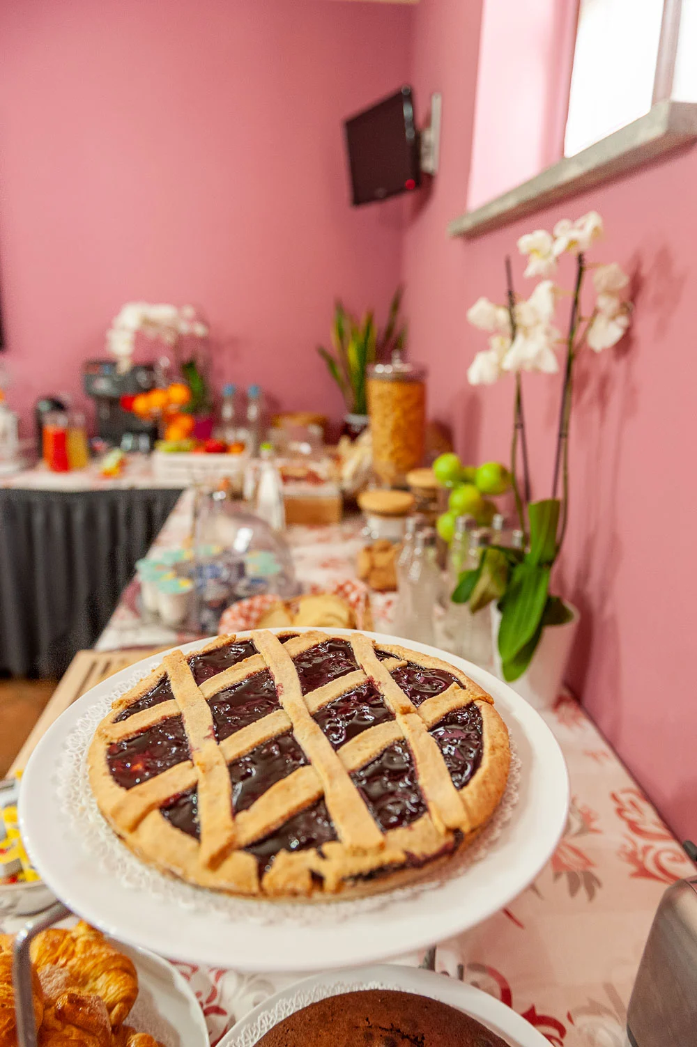 La Fattoria Spoleto: sala colazione crostata - Ristorante - Pizzeria - Albergo